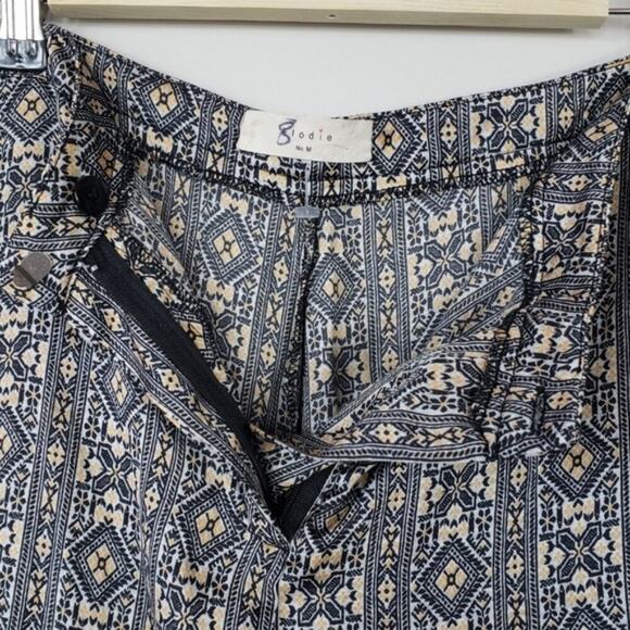 Anthropologie Elodie Cropped Printed Casual Pants Size Medium - Picture 5 of 8